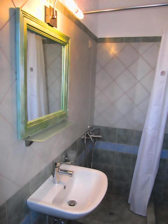 St.George Valsamitis Hotel Katápola Quarto foto